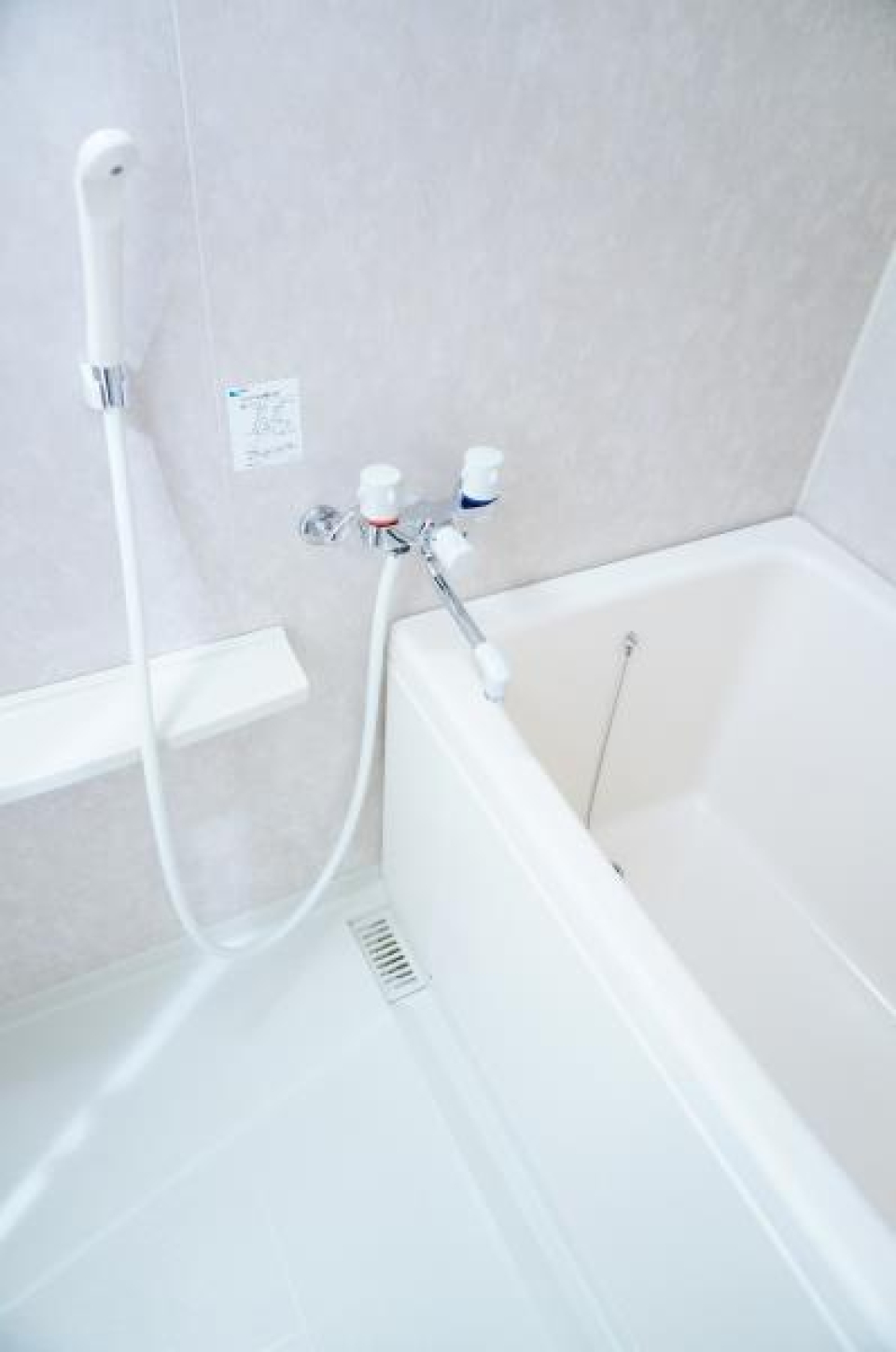 癒しのバスルーム。1日の疲れをここで癒して下さい♪