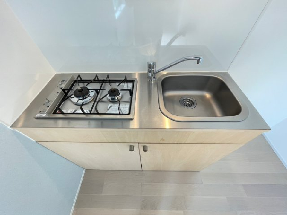 2口のガスコンロ付きです。