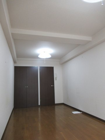 南向きの新宿区の１Ｋです。