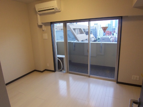 南向きで自然光を取り入れやすそうですね。