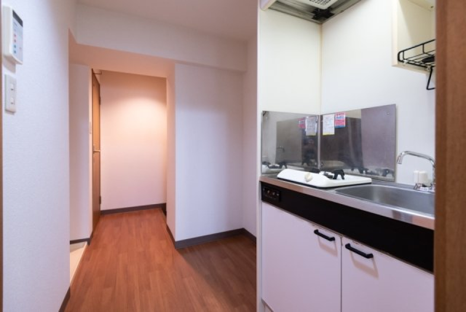 キッチンには1口のガスコンロが設置されていています。