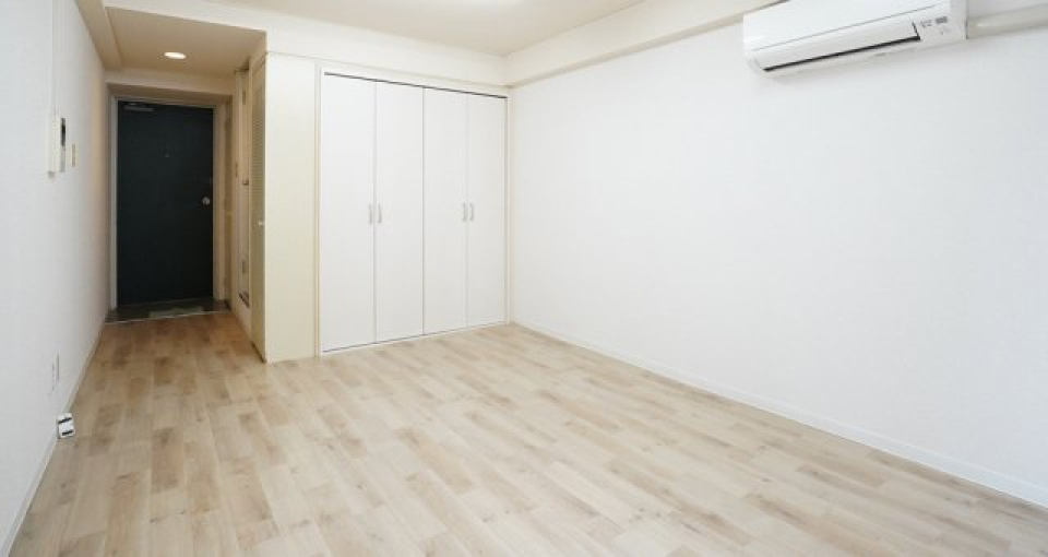 最新が行き交う東京で、外観からどこか懐かしさを感じ、ホッとする赤坂の街で暮らしませんか？