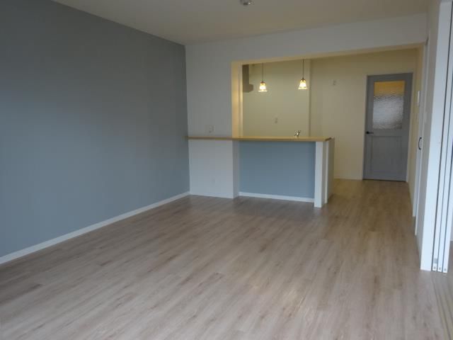 青を基調とした落ち着くデザイン