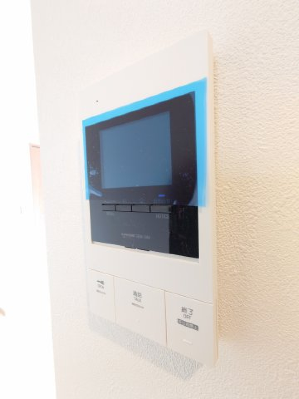 TVインターホン付きです。