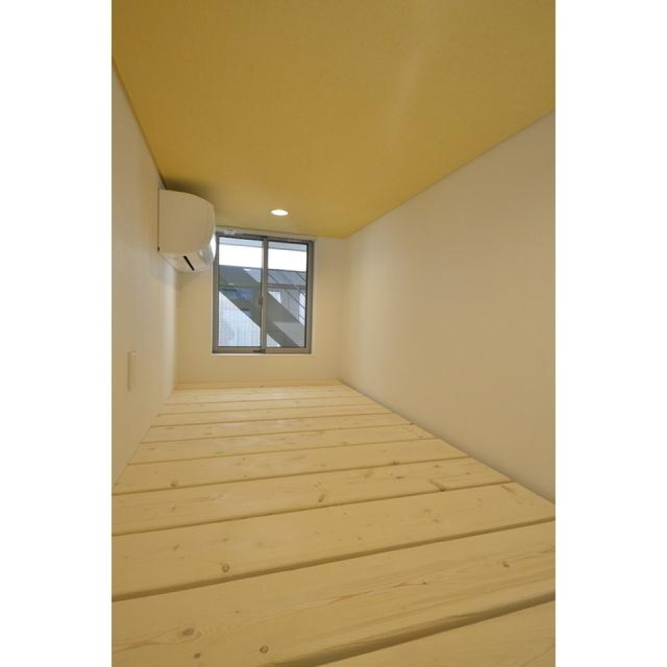 ロフトに上がった時の様子です。