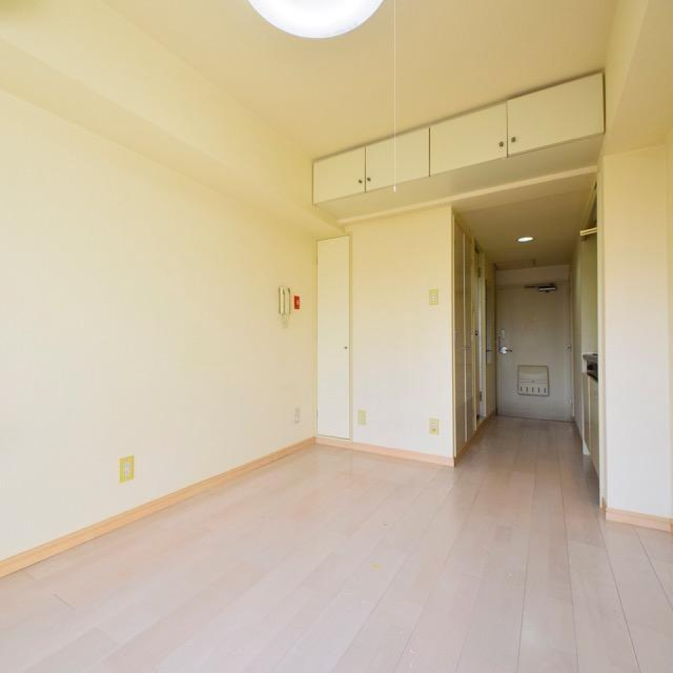 吊戸棚があります。