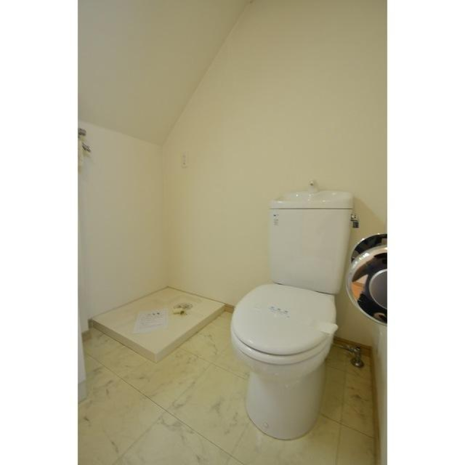 トイレと洗濯機はお隣同士に設置できます。