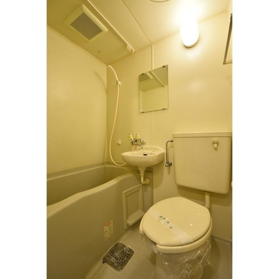 ３点式ユニットタイプです。