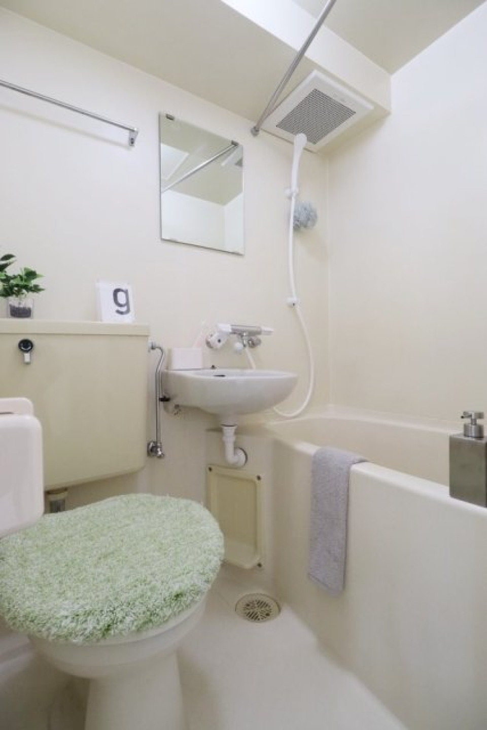 清潔感のあるユニットバス！
家具･小物はイメージです