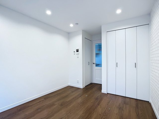 クローゼットが2つ付いています。