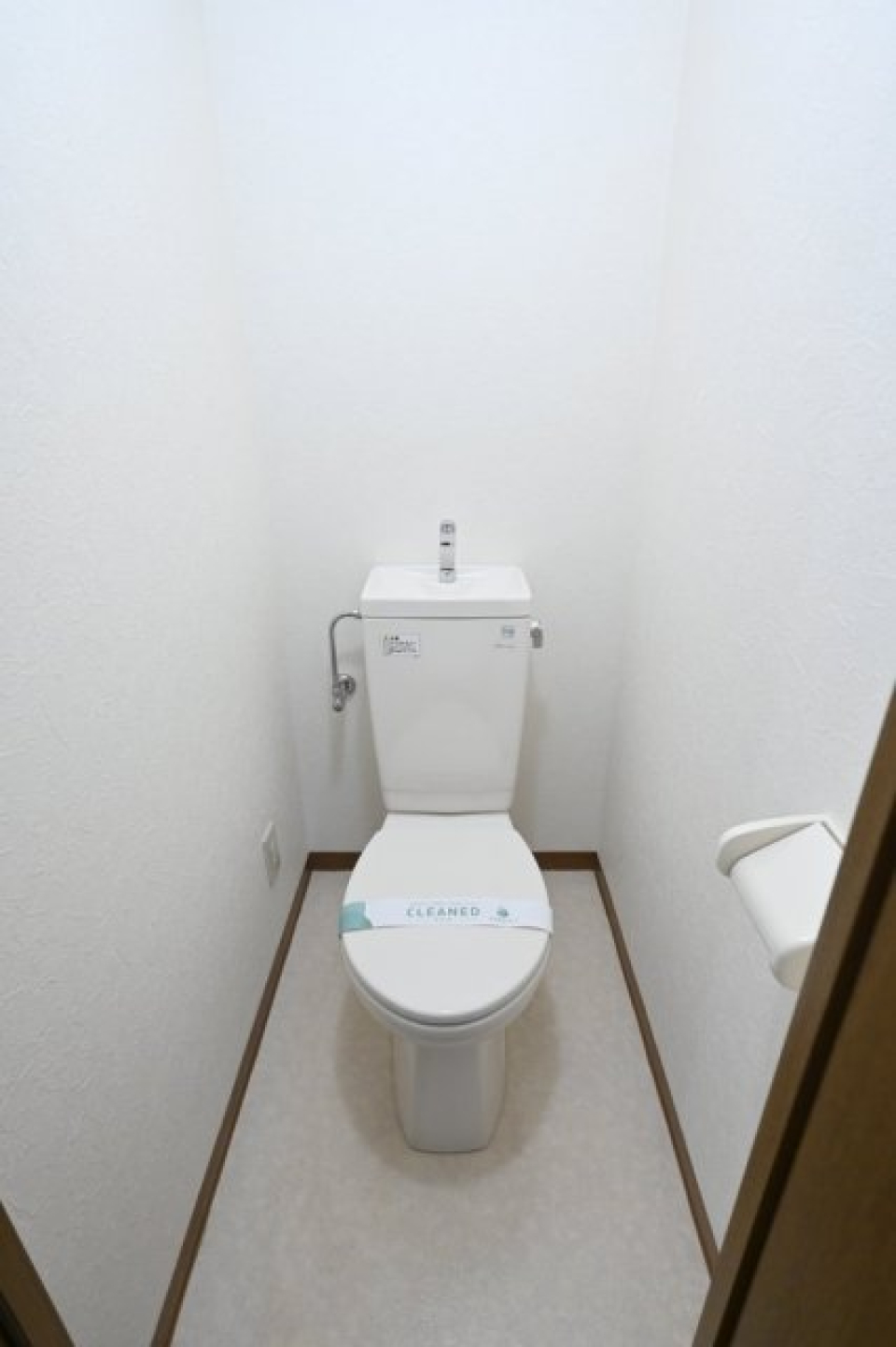 シンプルなトイレです。