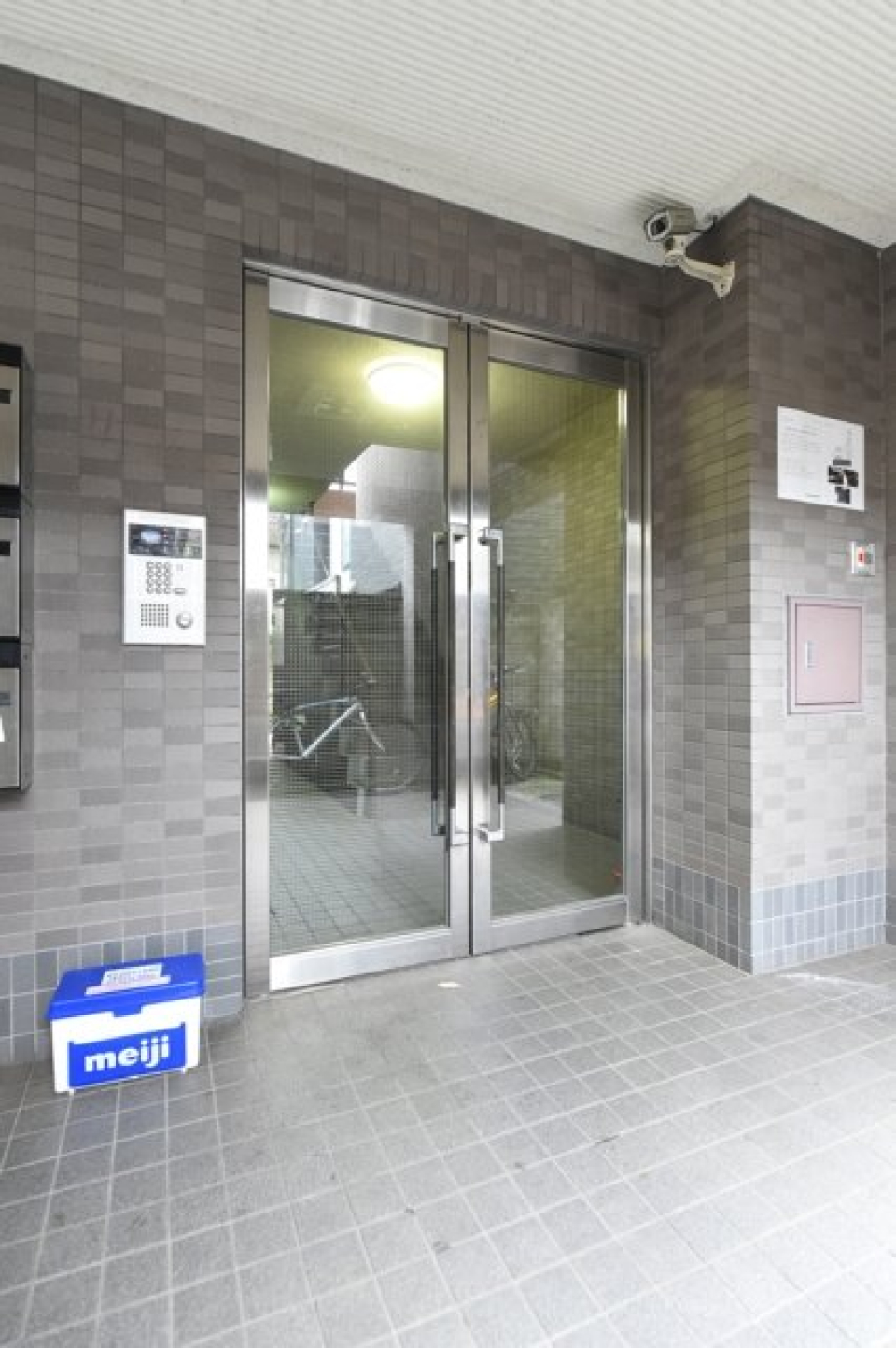 エントランス。