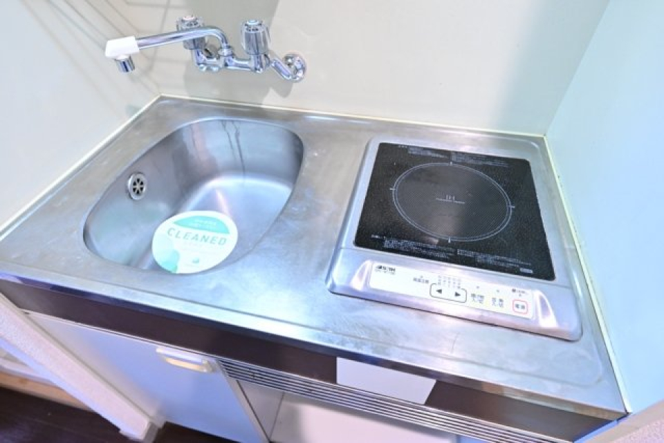 安心安全の1口IHコンロ！キッチンはコンパクトなのでお掃除も楽々です！