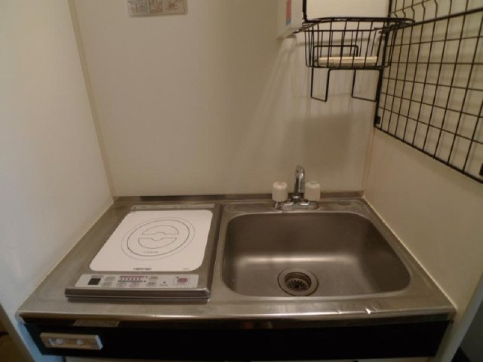 キッチンです。1口IHコンロ付きです。