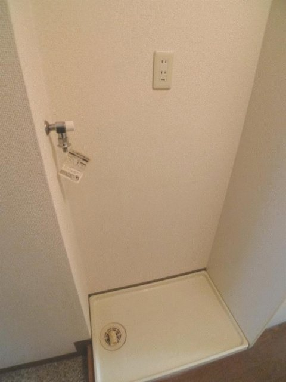 室内洗濯機置場です。