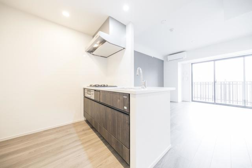 カウンターキッチンだから、会話しながら料理できるのがいいですね。※写真は同タイプ住戸です。