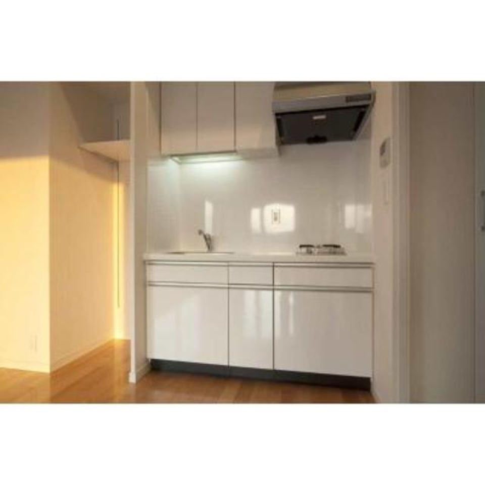 背中に夕日の温もりを感じながら、夕食を作る。※写真は同タイプ住戸です。