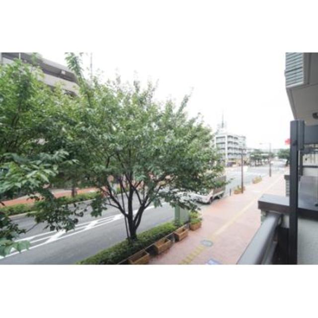 バルコニーからの様子です。
※写真は同タイプ住戸です。