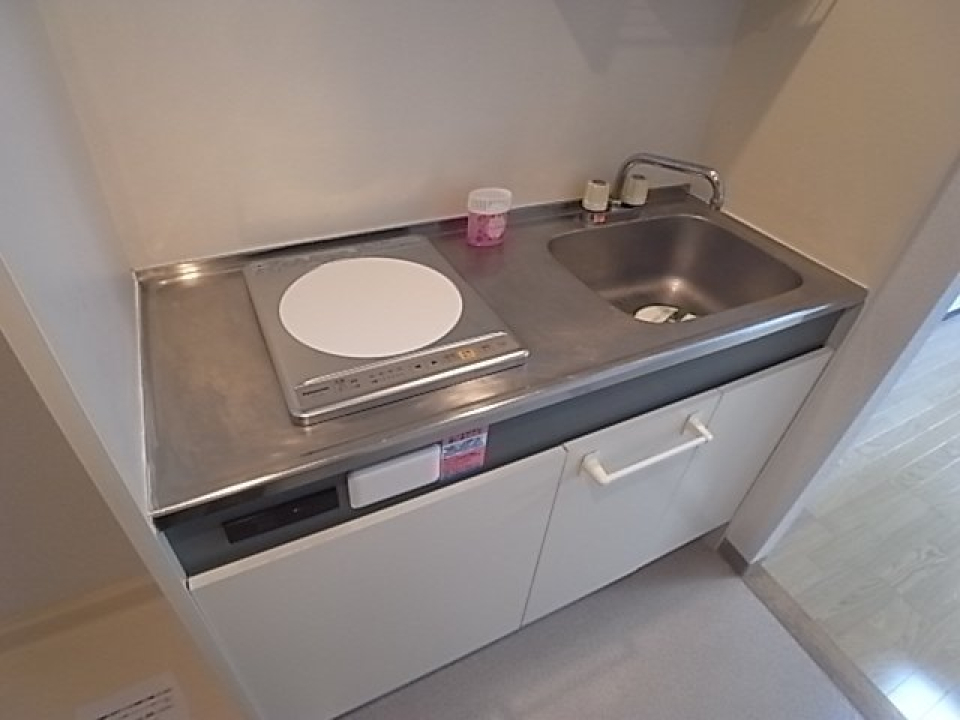 1口IHコンロが設置されています。