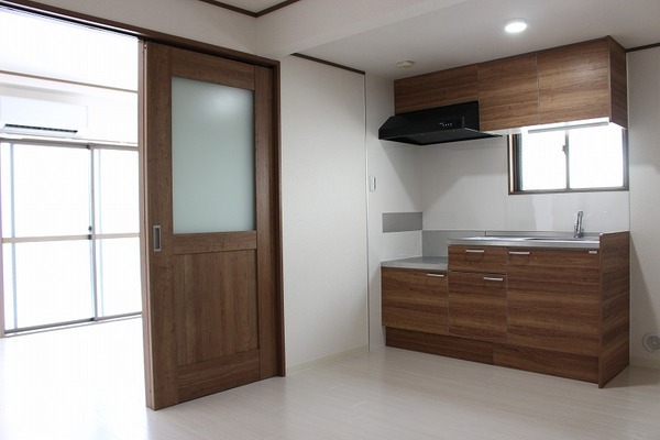 7帖のダイニングキッチンです。