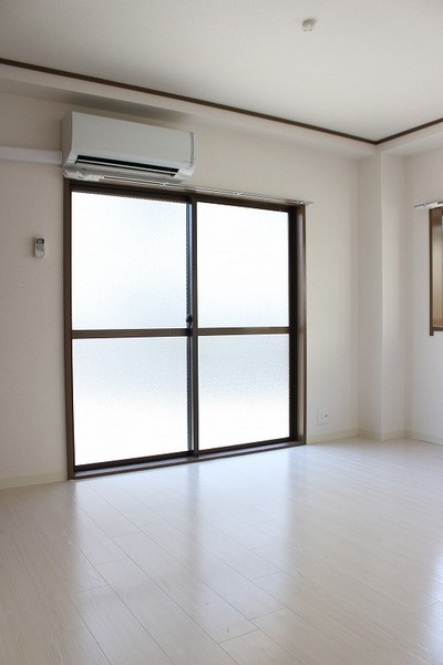 ６帖の洋室です。