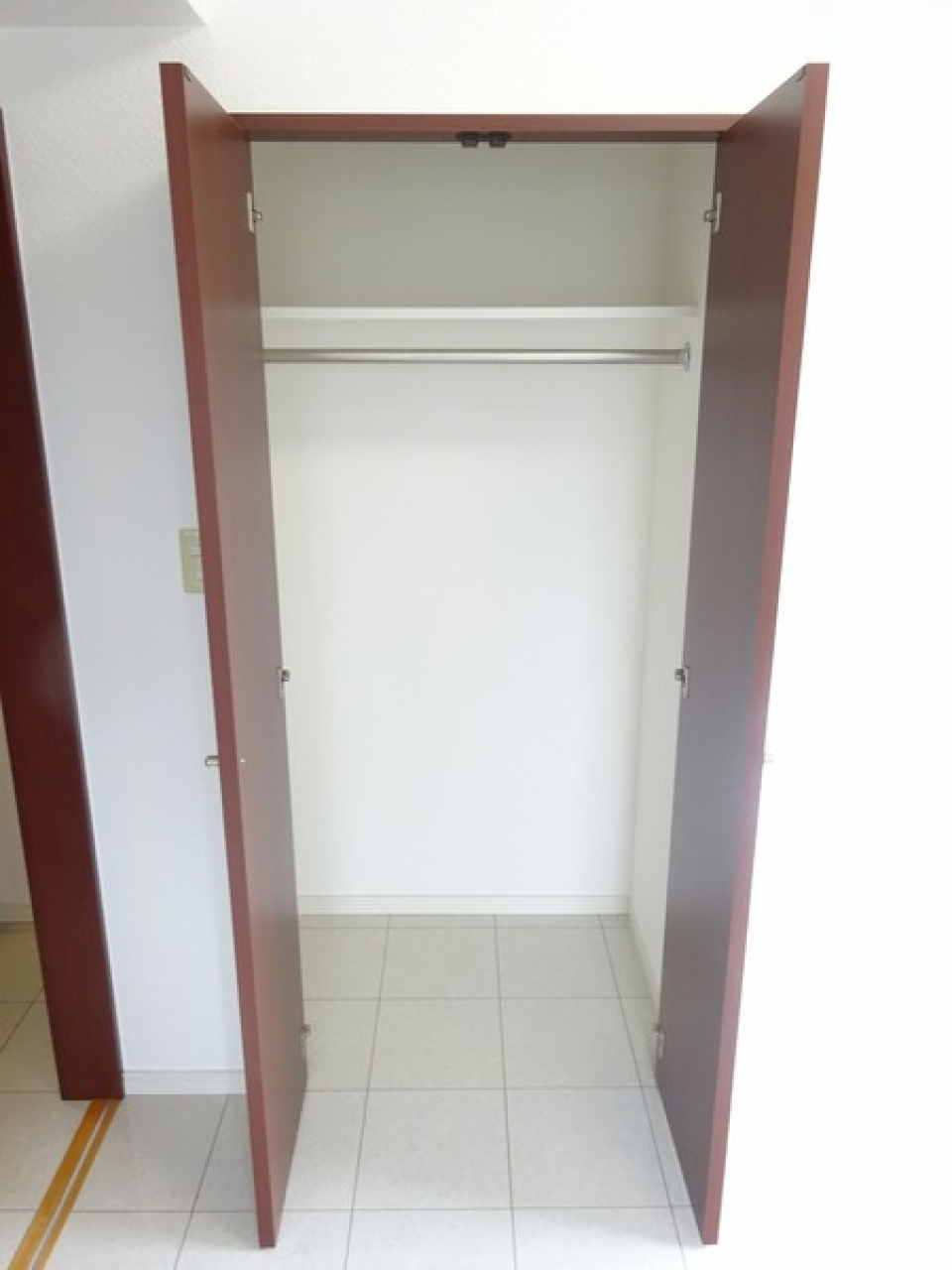 クローゼットの中の様子です。