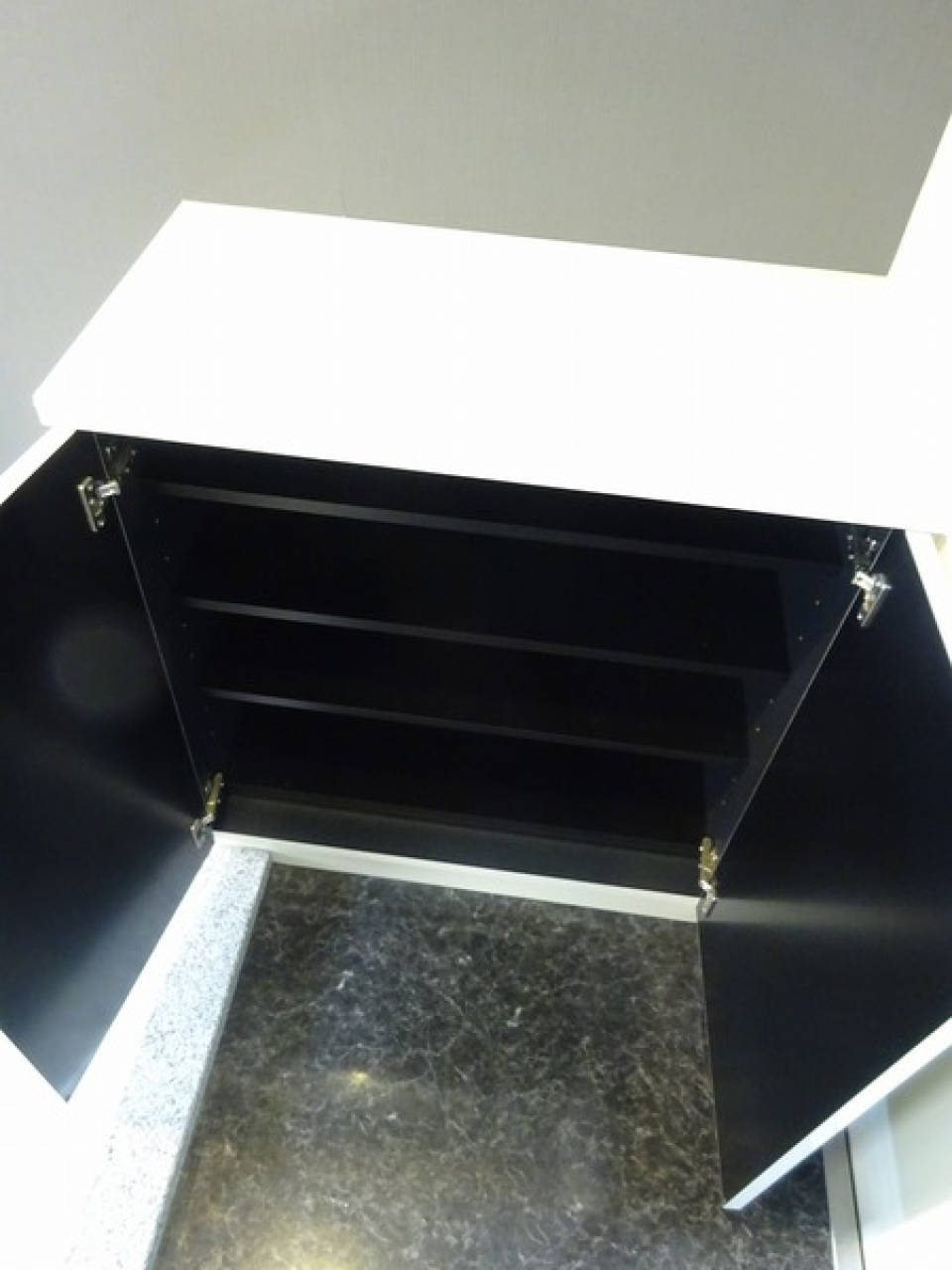 玄関にはシューズボックスが付いています。