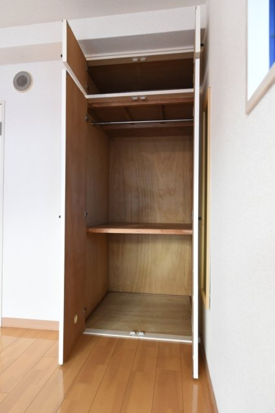 収納を開けたところ。