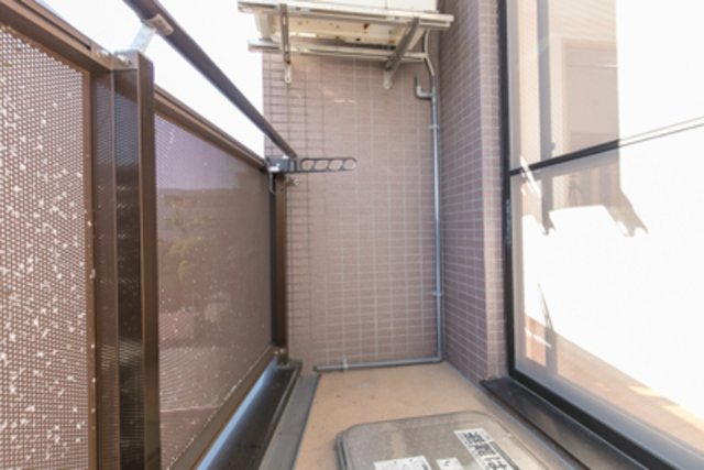 日当たりが良いので、植物など育ててみたい。※写真は同タイプ住戸です。