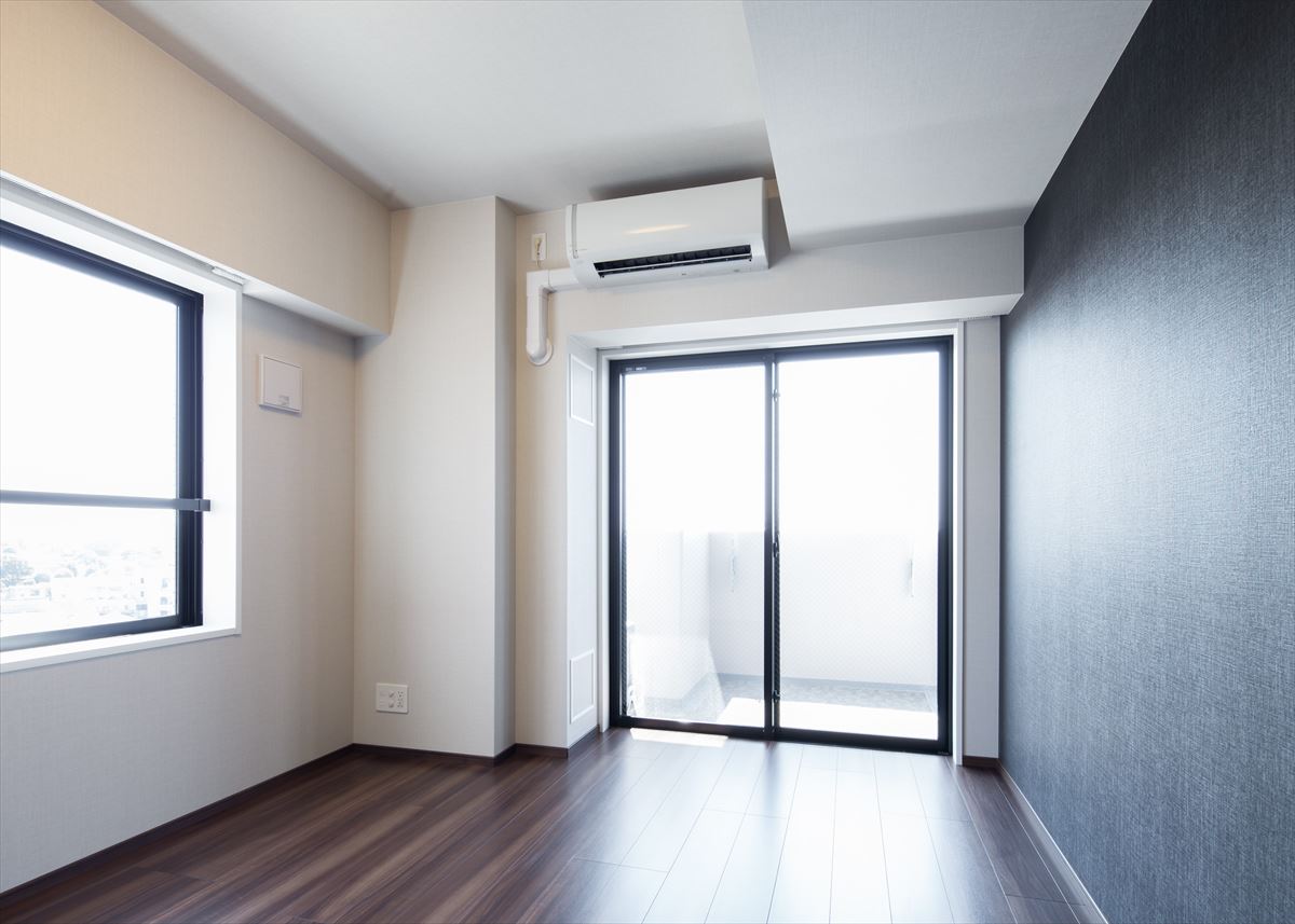 角部屋なの２方向に窓が付いています。