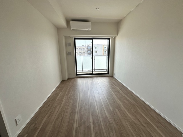 10.6帖のリビングダイニングです。
※写真は同タイプ住戸です。