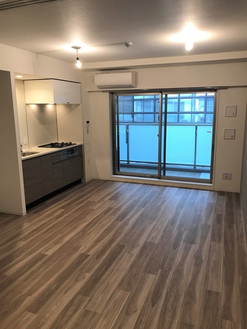 11.4畳のLDKです。※写真は同タイプ住戸です。