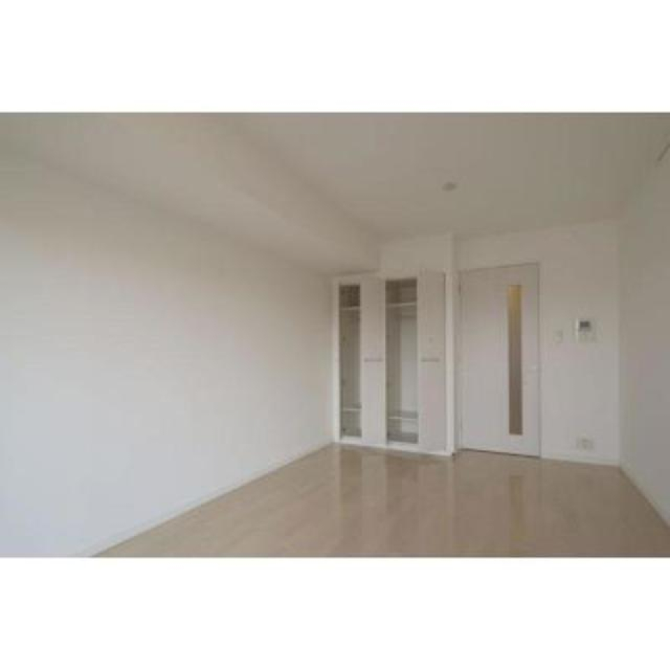 ９．６帖の洋室です。※写真は同タイプ住戸です。