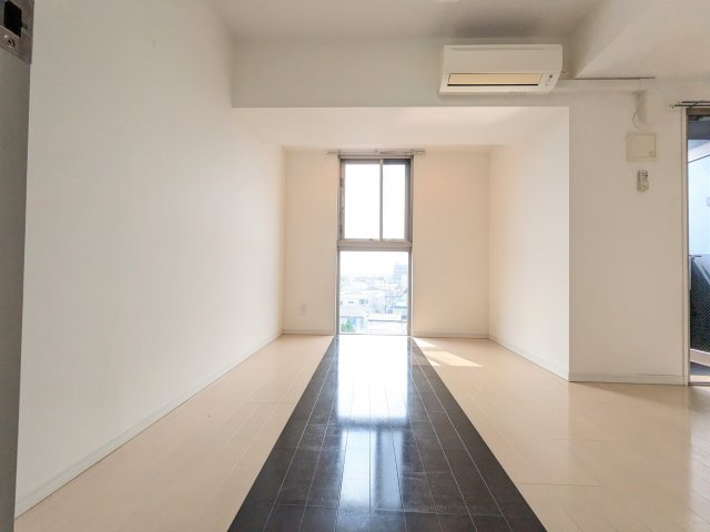 なんか、幻想的ですよね。
魅せてくれるお部屋です。