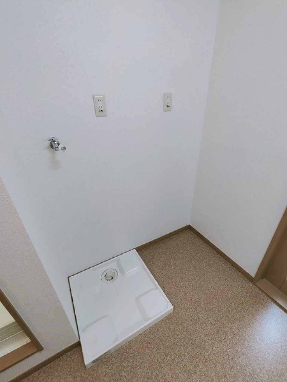 その他室内洗濯機置き場です。