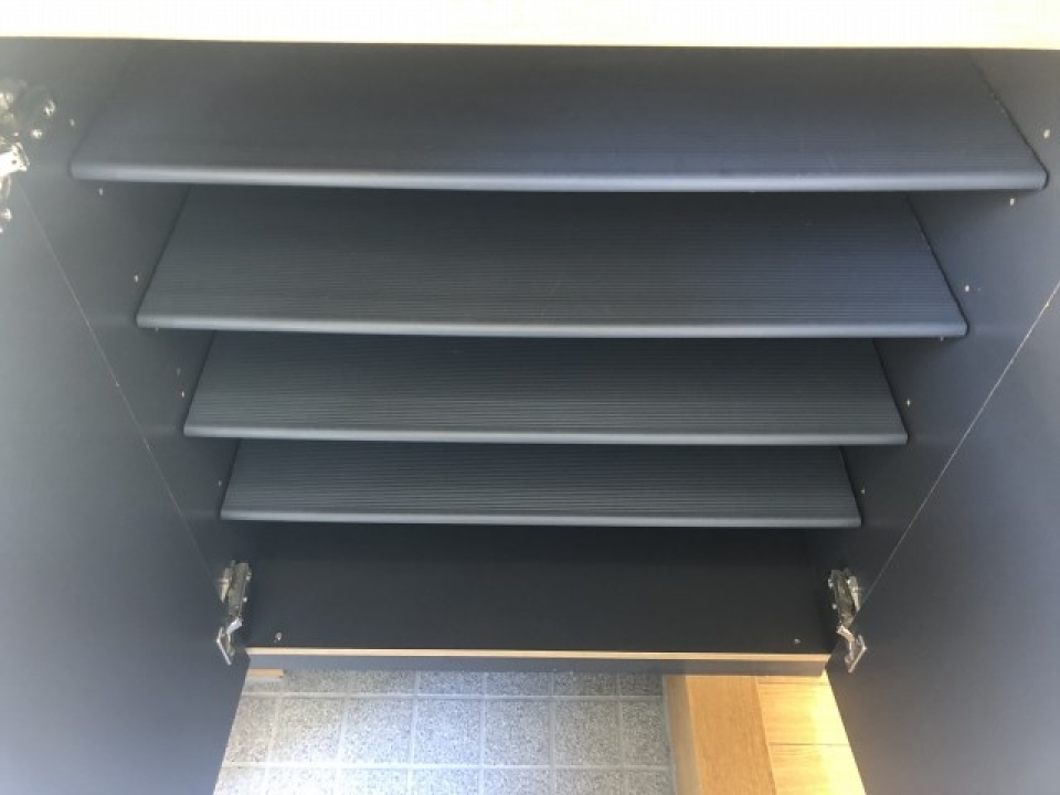 シューズボックス