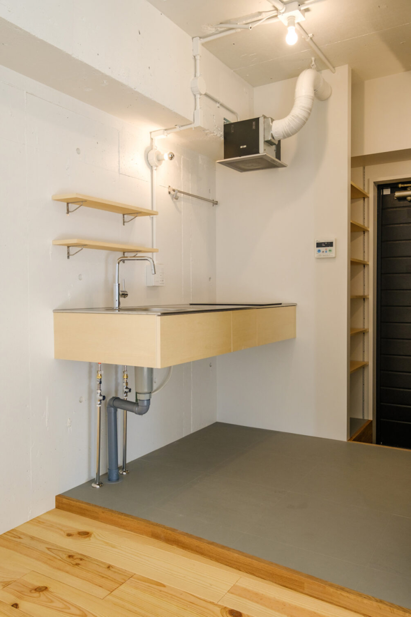 シンプルでスタイリッシュなキッチン。