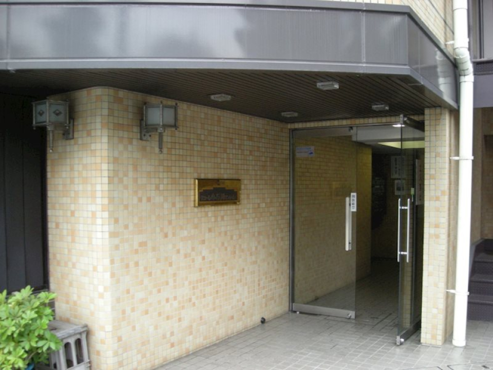 エントランス。