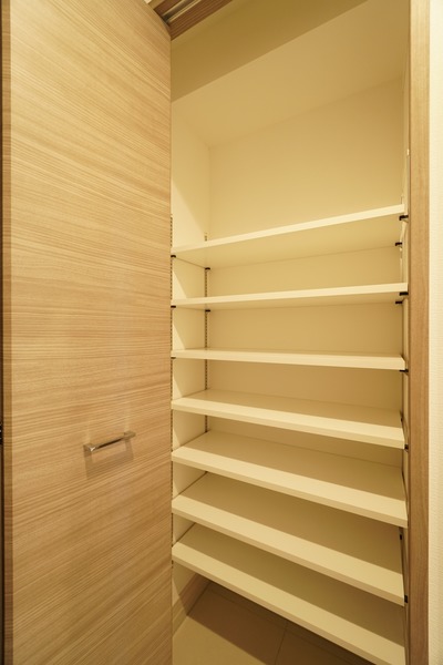 シューズボックス