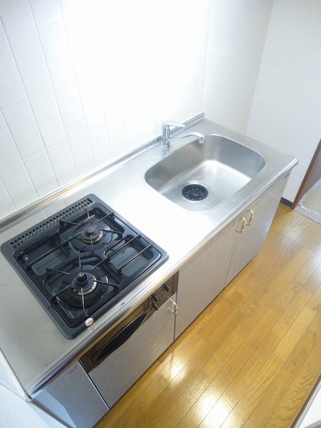 キッチンは二口コンロ！お料理の腕あげちゃいましょう！