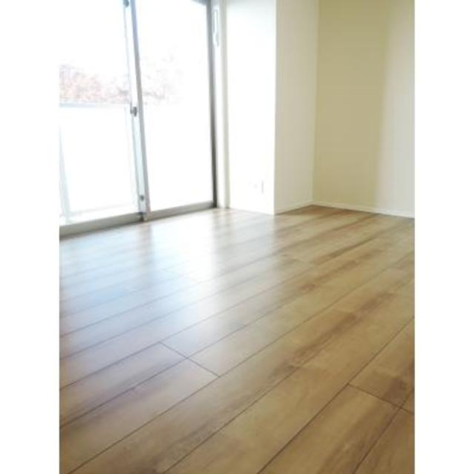 7.5畳の洋室です。※写真は同タイプ住戸です。