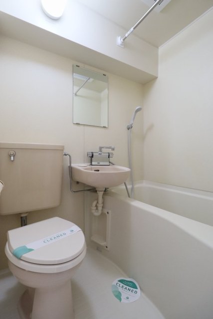 ３点式のユニットバスで、水回りの掃除もまとめてパパッと。