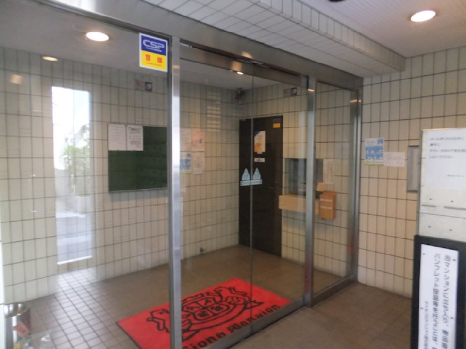 エントランス。