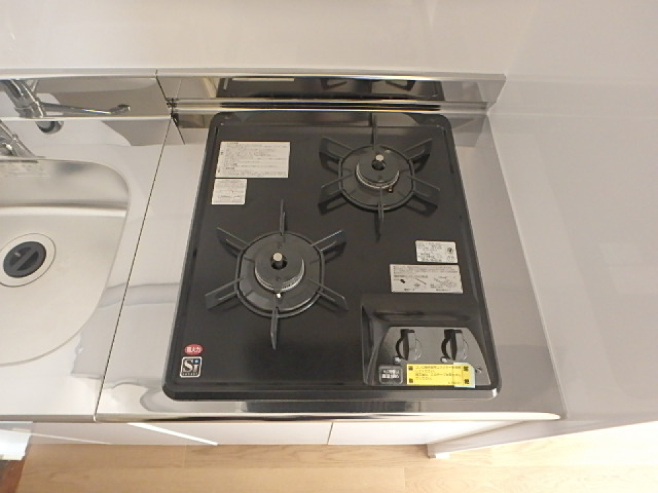 2口のガスコンロ付きです。
