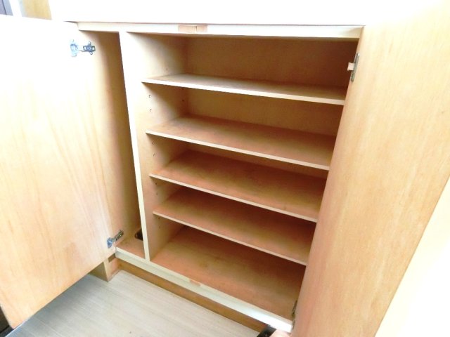 シューズボックスを開けた時の様子。