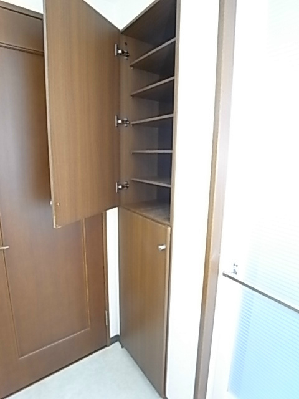 シューズボックス