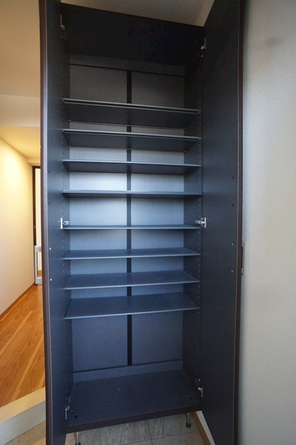 シューズボックス