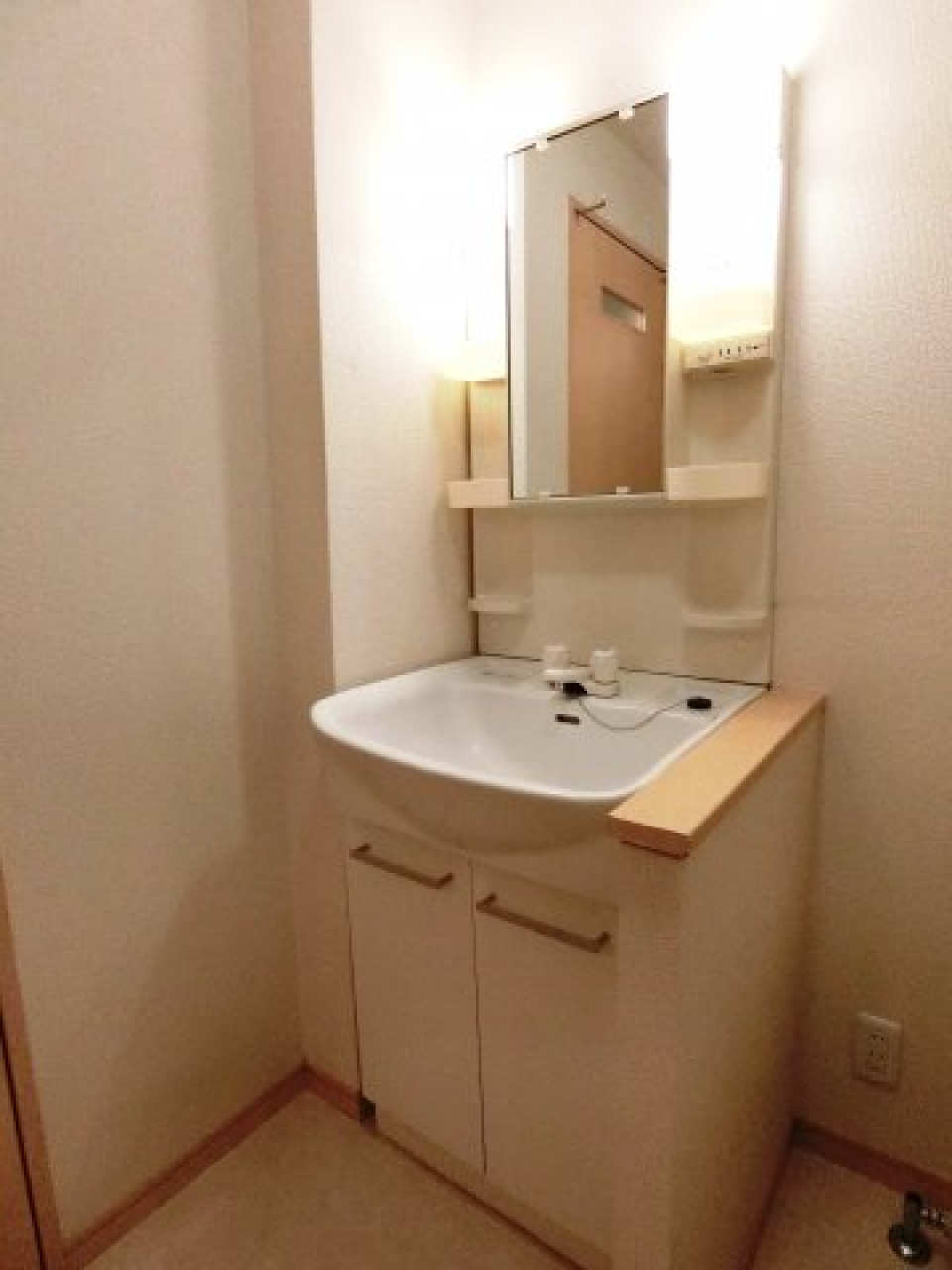 独立洗面台
※同物件内参考画像