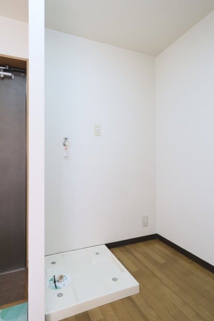 室内洗濯機置き場です。