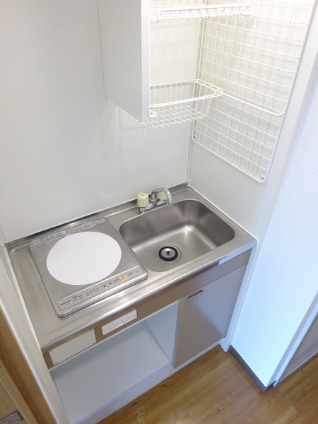 キッチン
IHコンロが設置されています。